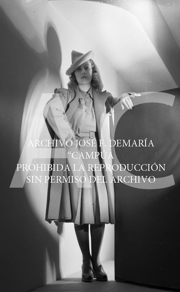 Modelos de Yvonne Letonge