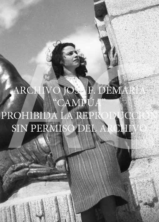 Modelos de Yvonne Letonge