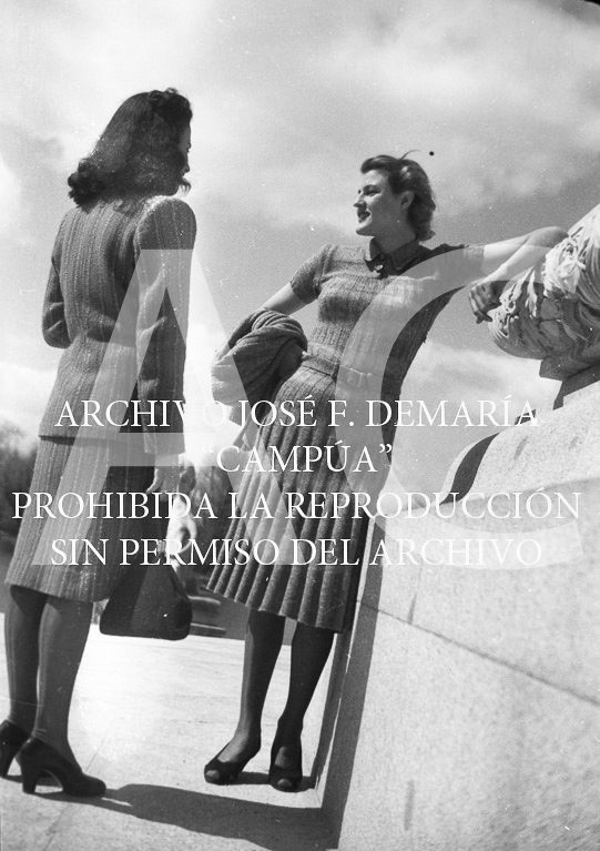 Modelos de Yvonne Letonge