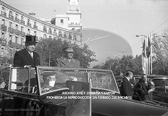 Visita de Iskander Mirza