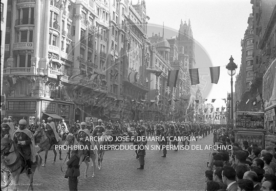 Visita de Iskander Mirza