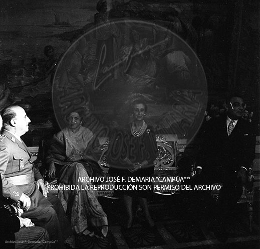 Visita de Iskander Mirza