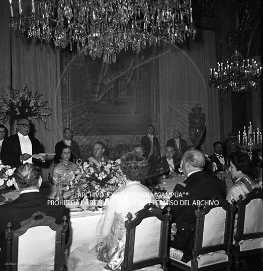 Visita de Iskander Mirza