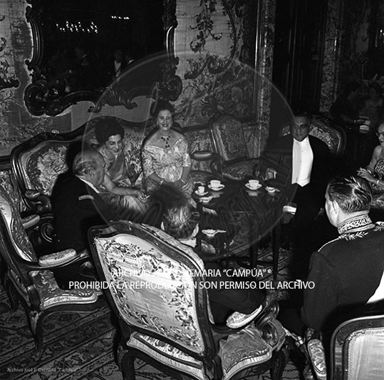 Visita de Iskander Mirza