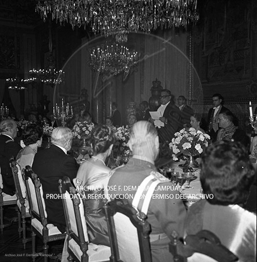 Visita de Iskander Mirza