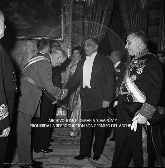 Visita de Iskander Mirza