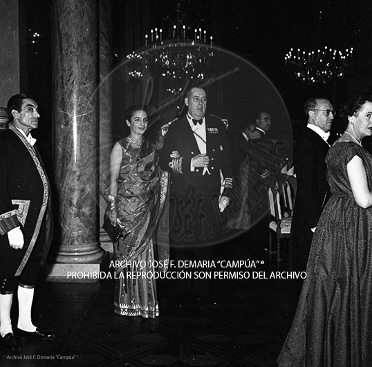 Visita de Iskander Mirza