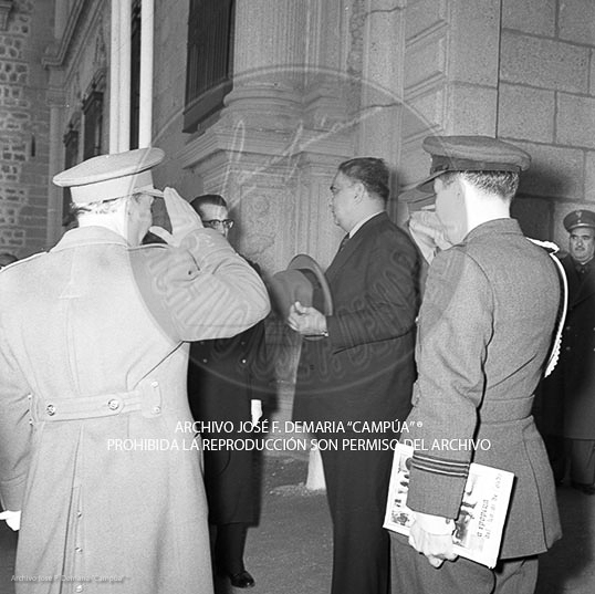 Visita de Iskander Mirza