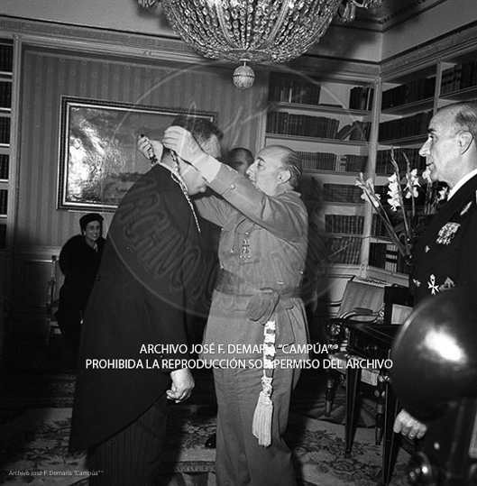 Visita de Iskander Mirza