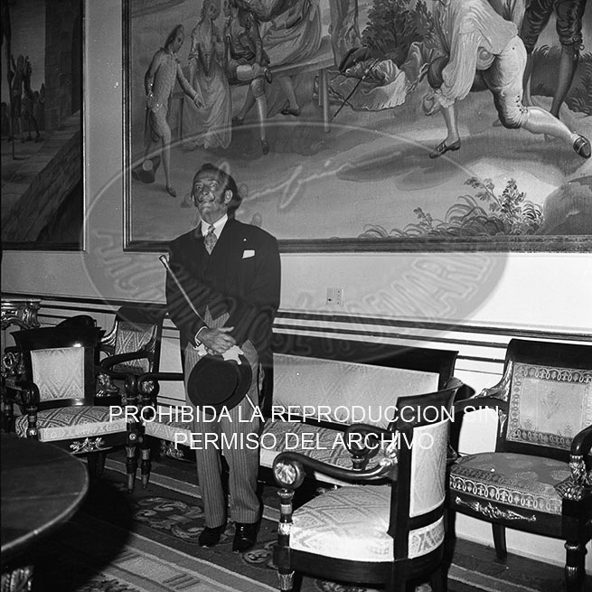 Audiencia al pintor Salvador Dalí