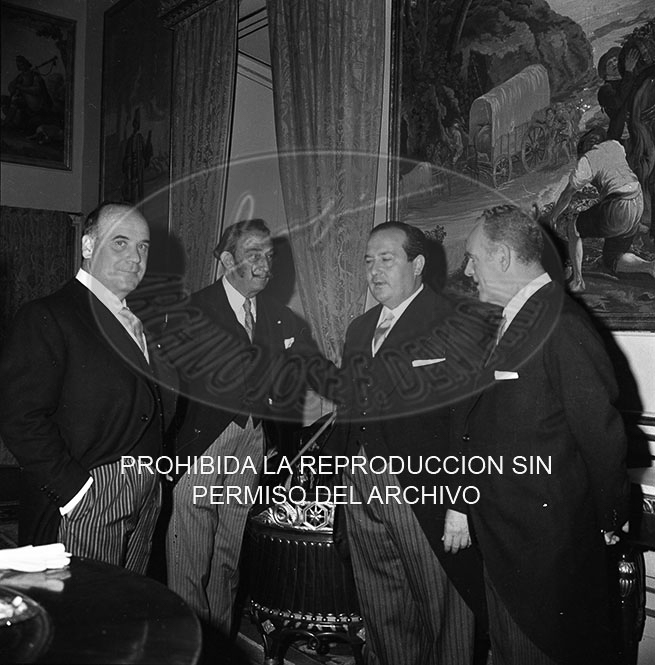 Audiencia al pintor Salvador Dalí