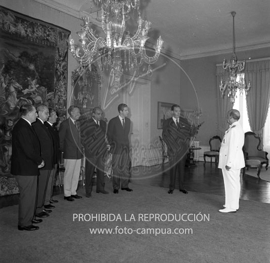 Franco recibe en San Sebastián a la Directiva del Club Náutico