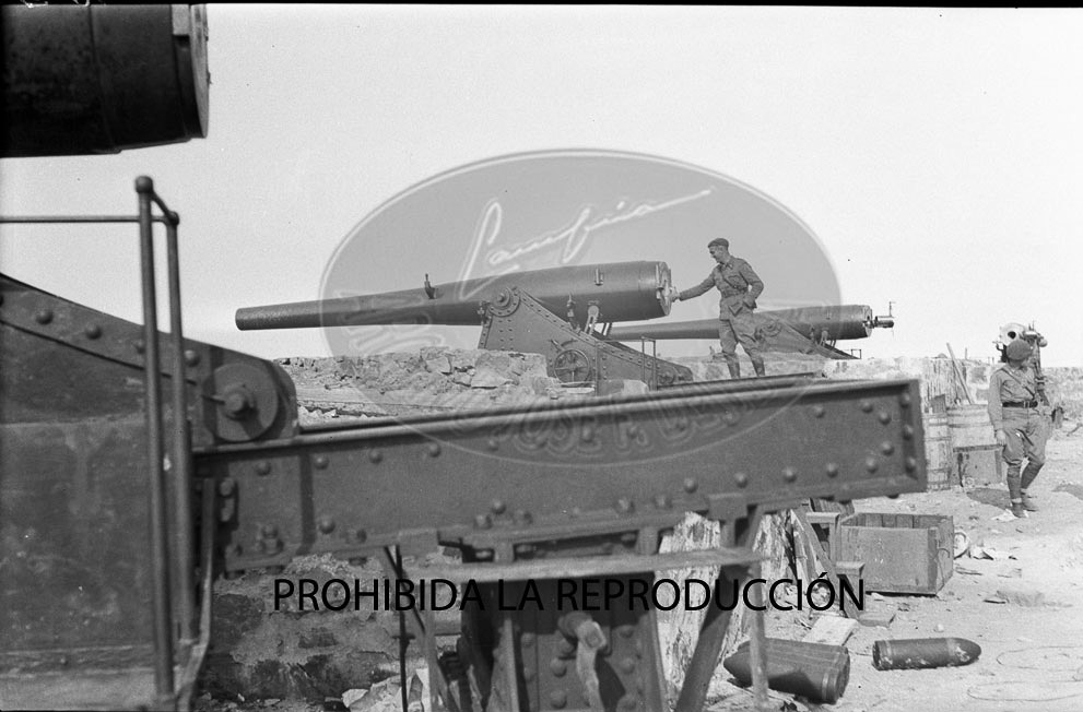 Defensas de artillería de costa del Cabo Machichaco de Santander