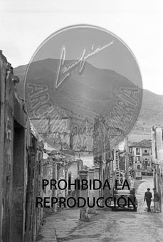 San Vicente de la Barquera destruido, avance hacia Asturias