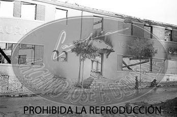 San Vicente de la Barquera destruido, avance hacia Asturias