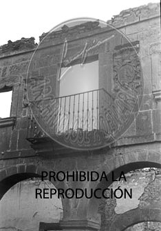 San Vicente de la Barquera destruido, avance hacia Asturias