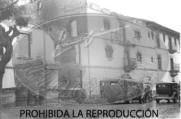 San Vicente de la Barquera destruido, avance hacia Asturias