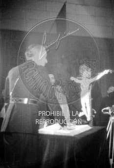 Primer Consejo Nacional de Falange, jura de los consejeros