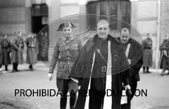 Formacion del primer gobierno de Franco