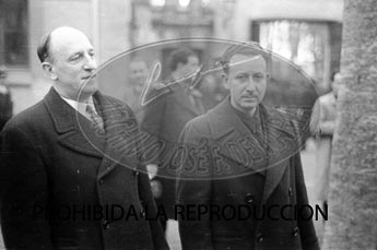 Formacion del primer gobierno de Franco