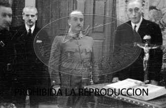 Reunion del primer gobierno de Franco
