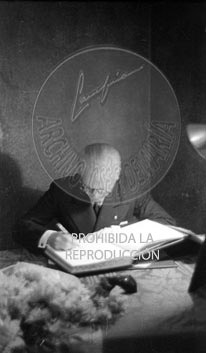 Exposicion de armas cogidas al enemigo