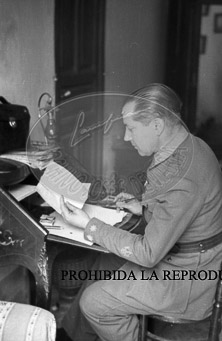 Franco en el centro de operaciones