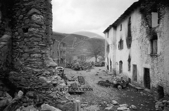 Benasque, Frente del Pirineo