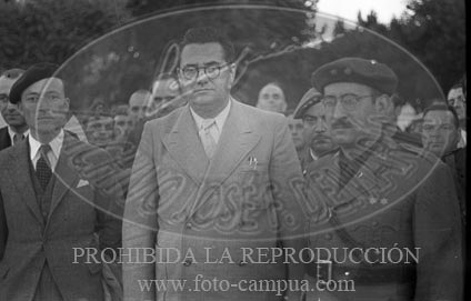 Jaques Doriot , escritor fascista frances.