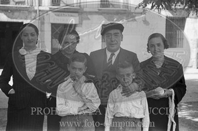 La familia de Ruiz Albeniz, Tebit Arrumi