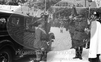 Primer Aniversario de la exaltación de Franco a la Jefatura del Estado