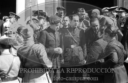 Primer Aniversario de la exaltación de Franco a la Jefatura del Estado