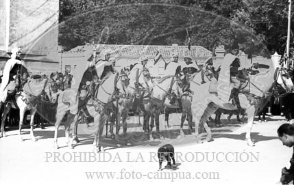 Primer Aniversario de la exaltación de Franco a la Jefatura del Estado