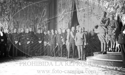 Primer Aniversario de la exaltación de Franco a la Jefatura del Estado