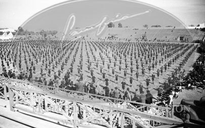 Concentracion de la OJE en Sevilla, 1938