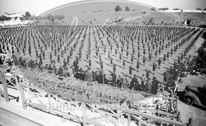 Concentracion de la OJE en Sevilla, 1938