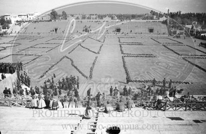 Concentracion de la OJE en Sevilla, 1938