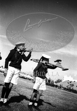 Concentracion de la OJE en Sevilla, 1938