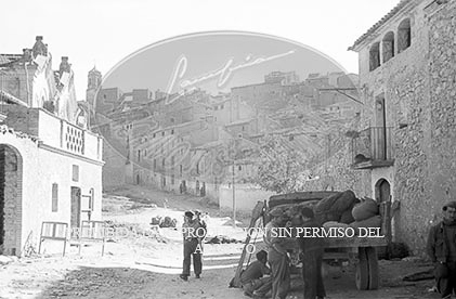 Avance en Cataluña, Pinell de Miravet