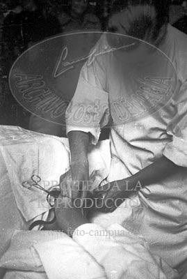 Donaciones de sangre para los hospitales de campaña