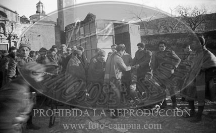 Prisioneros republicanos en el Monasterio de Poblet