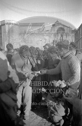 Prisioneros republicanos en el Monasterio de Poblet