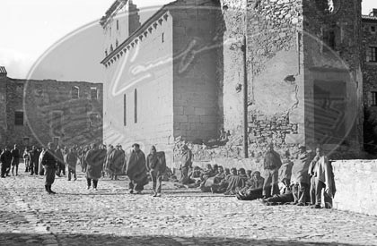 Prisioneros republicanos en el Monasterio de Poblet