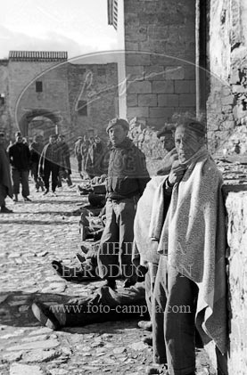 Prisioneros republicanos en el Monasterio de Poblet