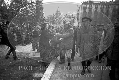 Toma de Barcelona por el Ejército Nacional, Misa de accion de gracias en la Plaza de Cataluña