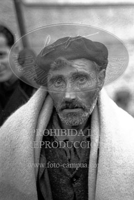 Milicianos y refugiados en Perpignan