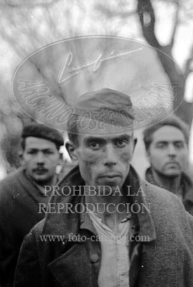 Milicianos y refugiados en Perpignan