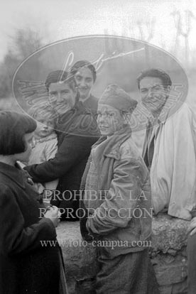 Milicianos y refugiados en Perpignan