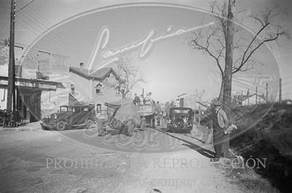 Milicianos y refugiados en Perpignan