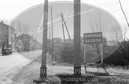 Milicianos y refugiados en Perpignan